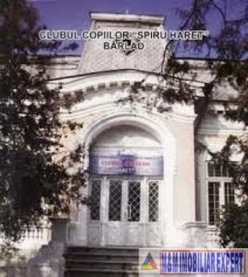 ila-in-stil-conac-interbelic-cu-12-camere-si-teren-de-3812-mp-de-vanzare-in-barlad-vaslui-proprietate-istorica-deosebita