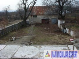 casa-tip-conac-cu-crama-teren-1130-mp-stefanesti-14