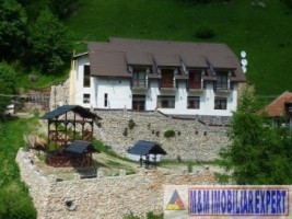vila-9-camere-pensiune-teren-5250-mp-moieciu-bran-bv