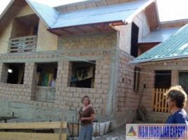 vila-noua-6-camere-la-rosu-si-teren-de-400-mp-poienarii-de-muscel-arges-7