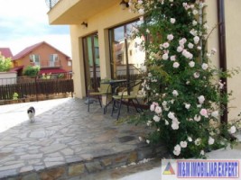vand-vila-4-camere-teren-800-mp-pitesti-calea-campulung-arges-1