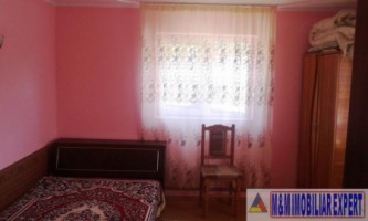 vila-6-camere-cu-teren-1000-mp-de-vanzare-in-podu-dambovitei-dambovicioara-arges-4