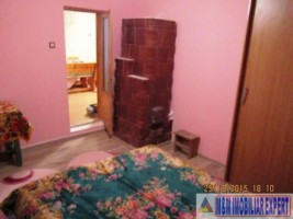 vila-cu-5-camere-si-teren-de-600-mp-de-vanzare-rucar-satic-arges-6