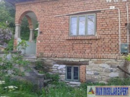casa-de-vacanta-4-camere-teren-1800-mp-de-vanzare-in-bradulet-arges-7