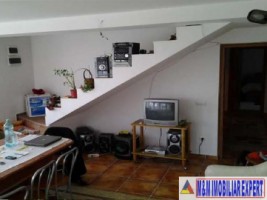 vila-4-camere-teren-600-mp-de-inchiriat-in-godeni-capul-piscului-arges-5