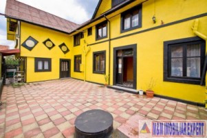 vila-tip-pensiune-cu-28-camere-si-teren-de-1500-mp-de-vanzare-in-cetateni-arges-4