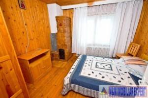vila-tip-pensiune-cu-28-camere-si-teren-de-1500-mp-de-vanzare-in-cetateni-arges-18