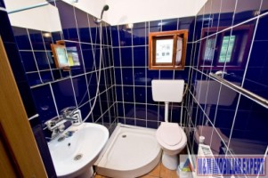 vila-tip-pensiune-cu-28-camere-si-teren-de-1500-mp-de-vanzare-in-cetateni-arges-20