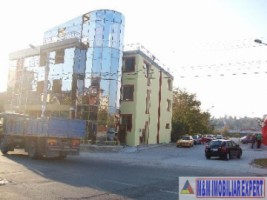 spatiu-comercial-de-vanzare-in-campulung-muscel-arges-oportunitate-excelenta-pentru-afaceri-2