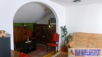 casa-4-camere-teren-300-mp-campulung-2
