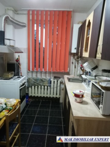 vand-apartament-2-camere-campulung-muscel-flamanda-arges-10