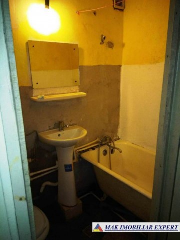 apartament-3-camere-cf-3-14-campulung-11