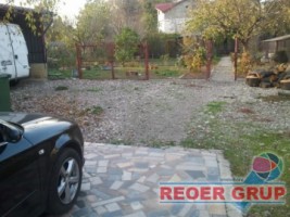 ploiesti-zona-maternitate-mbravu-casa-5-cam-si-curte-1668-mp-1