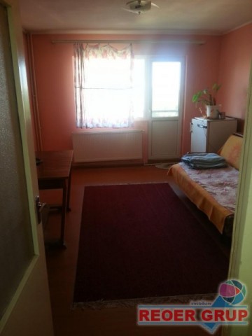 nord-zona-castor-apt-2-camere-etaj-810-33900-euro