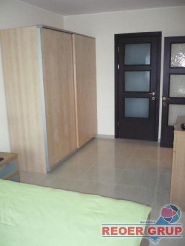 ultracentral-3-camere-modern-mobilat-si-utilat-3