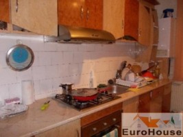 apartament-de-vanzare-3-camere-decomandat-cetate-6