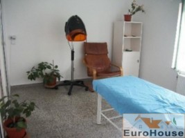 spatiu-de-inchiriat-destinat-activitatii-de-coafor-cosmetica-zona-cetate-5