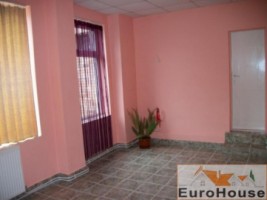 spatiu-comercial-cetate-1