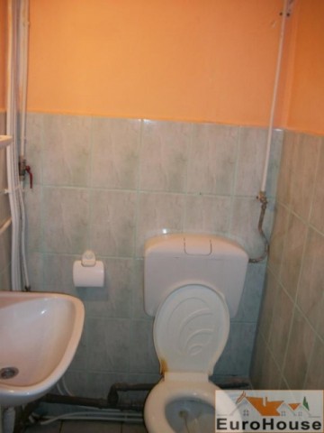 spatiu-comercial-cetate-3