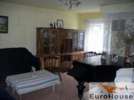 apartament-de-vanzare-4-camere-decomandat-sub-stadion-0