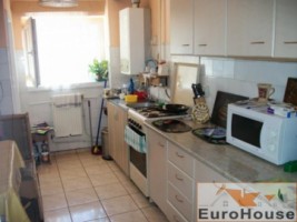 apartament-de-vanzare-3-camere-cetate-4