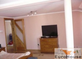 apartament-de-vanzare-5-camere-decomandat-cetate-1