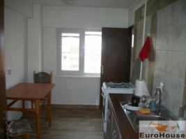 apartament-de-vanzare-4-camere-cetate-3