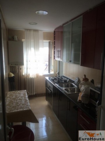 apartament-de-vanzare-2-camere-cetate-mobilat-2