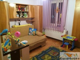 apartament-de-inchiriat-3-camere-centru-2