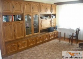 apartament-de-vanzare-3-camere-decomandat-cetate