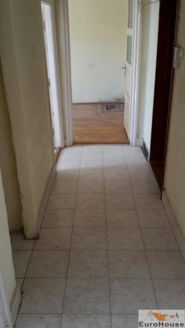 apartament-2-camere-de-vanzare-in-cugir-1