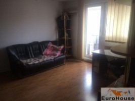 apartament-de-vanzare-3-camere-semidecomandat-cetate-1