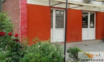 apartament-2-camere-trasformat-si-spatiu-comercial-0