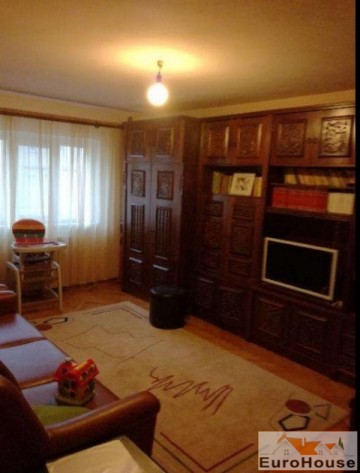 apartament-de-vanzare-3-camere-decomandat-alba-iulia-5