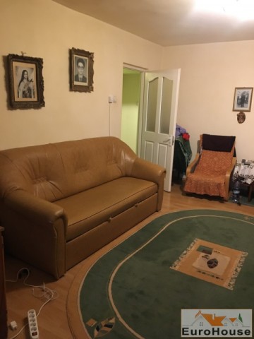 apartament-3-camere-de-vanzare-zona-cetate-alba-iulia-1