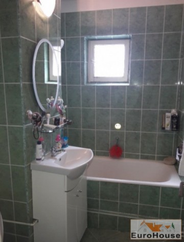 apartament-de-vanzare-4-camere-alba-iulia-2