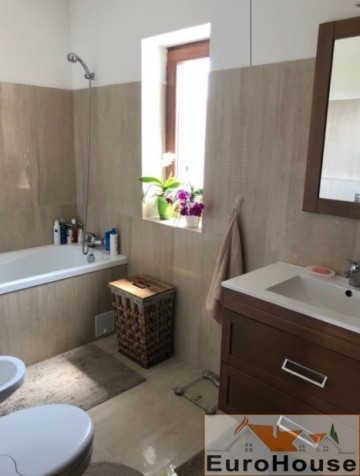 casa-tip-duplex-cu-garaj-in-alba-iulia-5