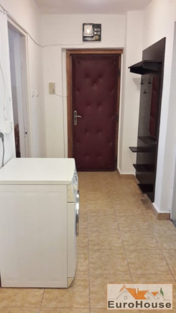 apartament-de-inchiriat-3-camere-alba-iulia-1