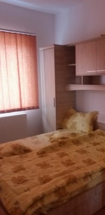 apartament-4-camere-in-bloc-nou-in-centru-6