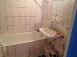 vand-apartament-3-camere-decomandat-in-cetate-zona-mercuret2-0