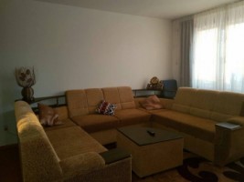 vand-apartament-2-camere-decomandat-in-bloc-nou-in-centru-3