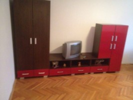 vand-apartament-cu-2-camere-decomandat-finisat-in-zona-cetate-5