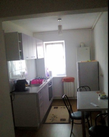 apartament-cu-2-camere-situat-in-zona-cetate-2