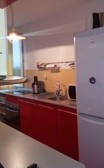 vand-apartament-2-camere-decomandat-cetatezona-closca-1