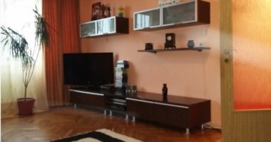 vand-apartament-2-camere-decomandat-cetatezona-closca-2