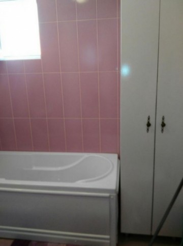 vand-apartament-cu-2-camere-decomandat-finisat-la-cheie-in-bloc-nou-in-zona-centru-7