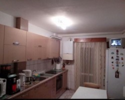 vand-apartament-4-camere-in-ampoi-3