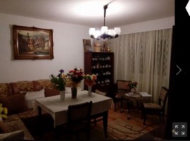 vand-apartament-4-camere-in-ampoi-3-1