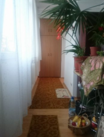 vand-apartament-4-camere-in-ampoi-3-4