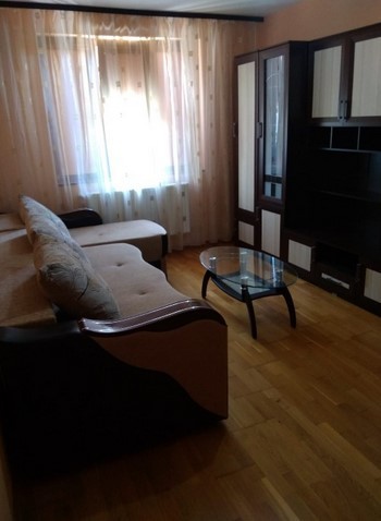 vand-apartament-2-camere-in-bloc-nou-et1-cetate-zona-piata-4